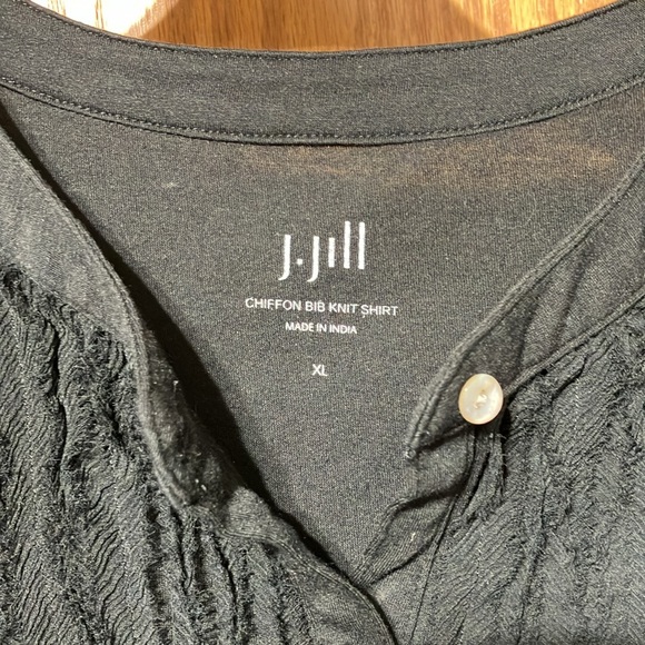 J Jill Chiffon Bib Knit Shirt Long Sleeved Pearl Button Front Closure Size XL - Picture 3 of 4